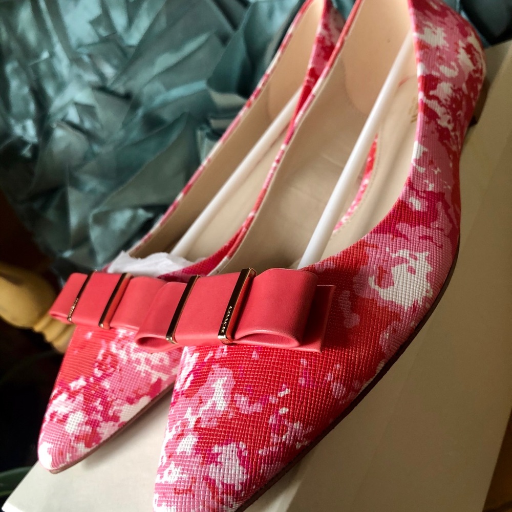 Coach Pink Red Floral Pointed Toe Bow Flats - Picture 7 of 8